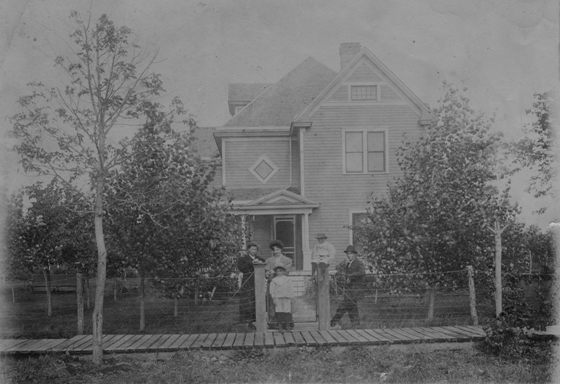 Brooks Children Outside Residence St Jean ND circa early 1905s